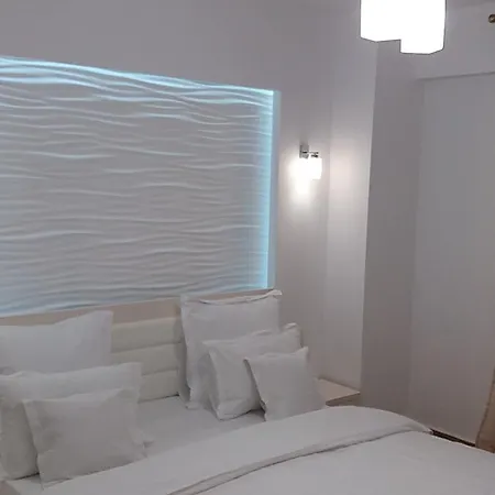 Appartement Sophia Sunrise Seaview Serviced *