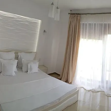 Sophia Sunrise Seaview Serviced Appartement Mamaia