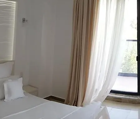 Sophia Sunrise Seaview Serviced Appartement *