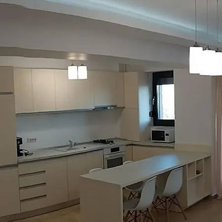 Apartamento Sophia Sunrise Seaview Serviced *